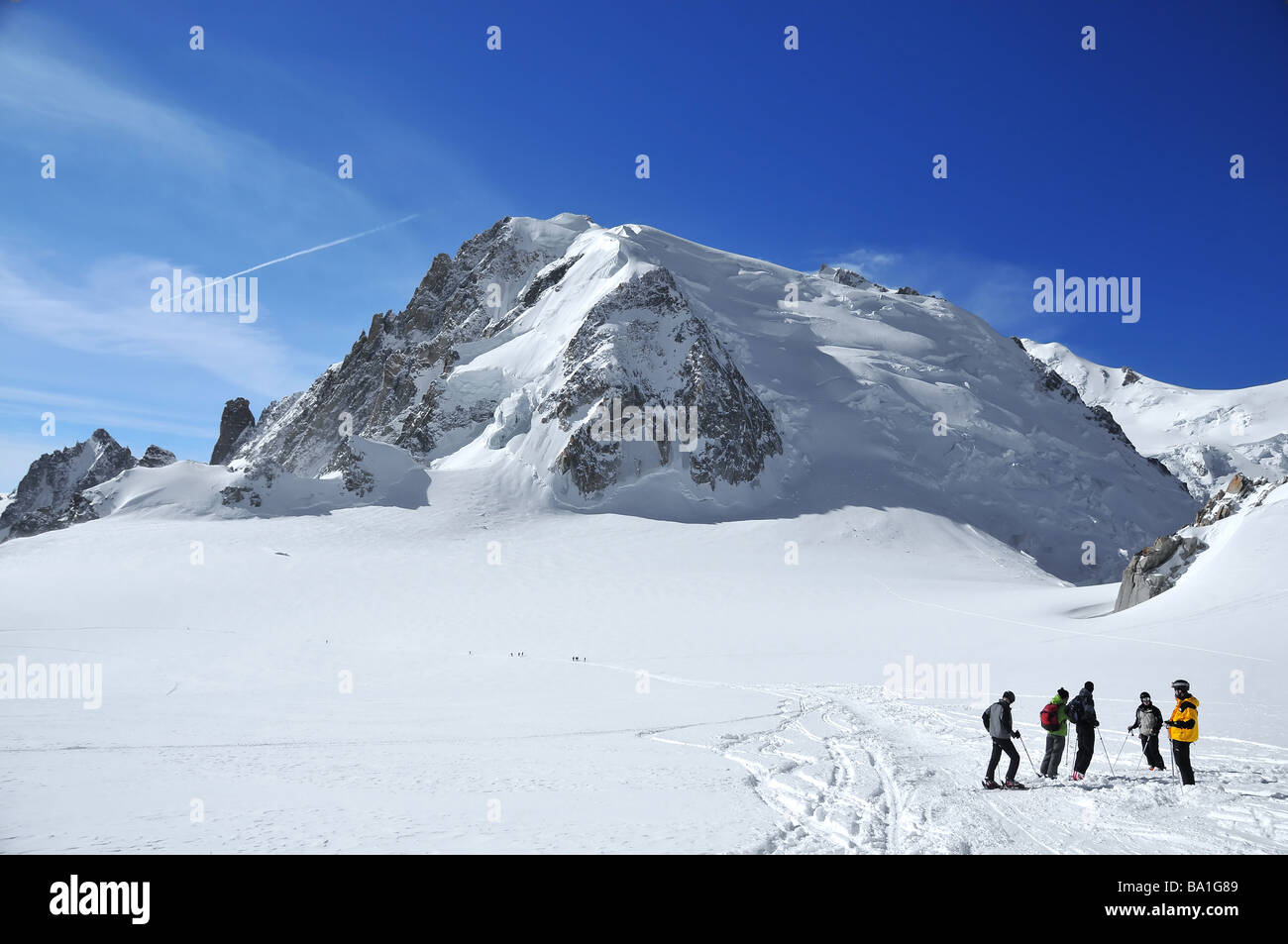 El Tacul junto al Mt Blanc Foto de stock