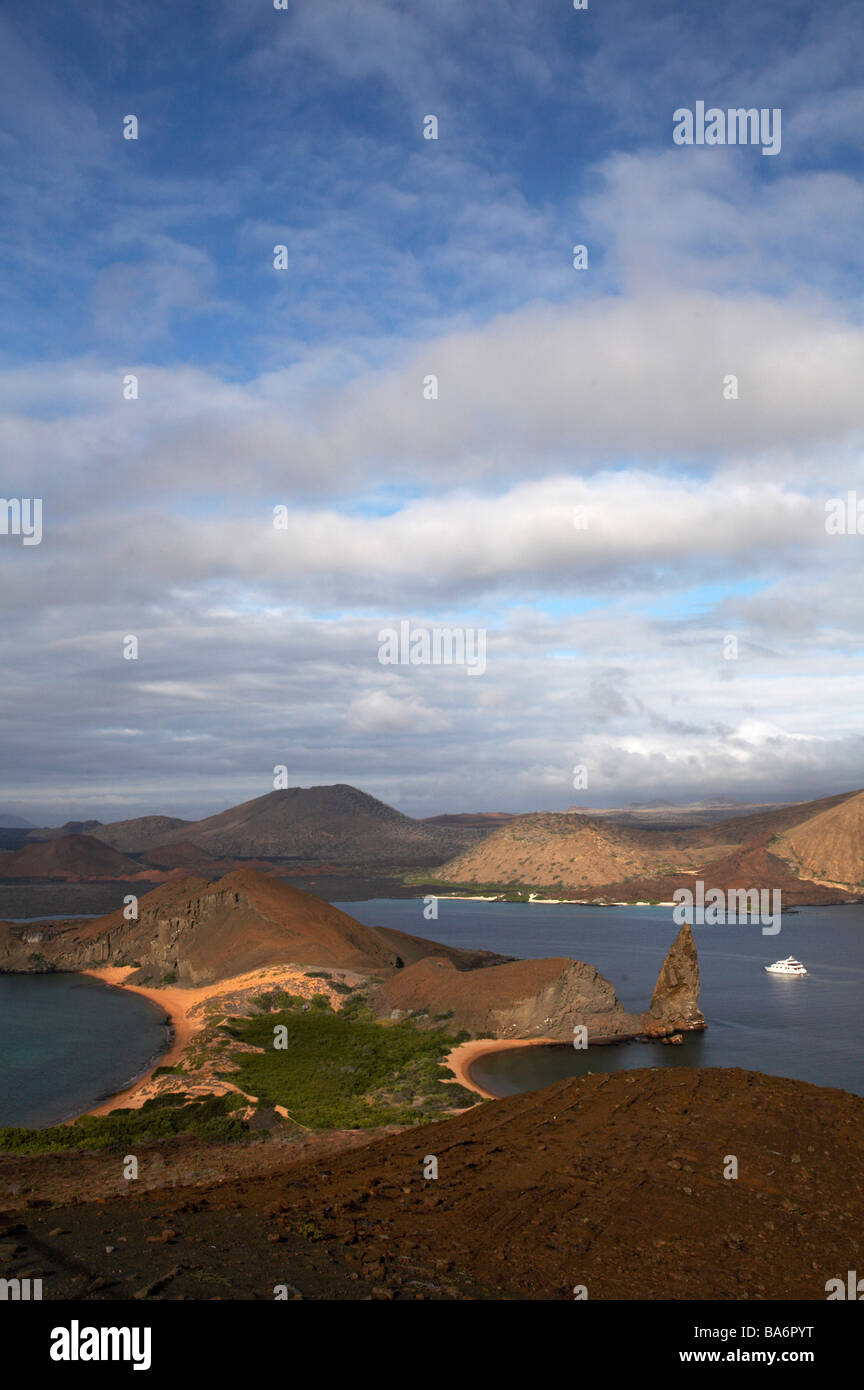 Crucero Isla Redonda Bartolome la clásica belleza de las Islas Galápagos, Ecuador en septiembre Foto de stock