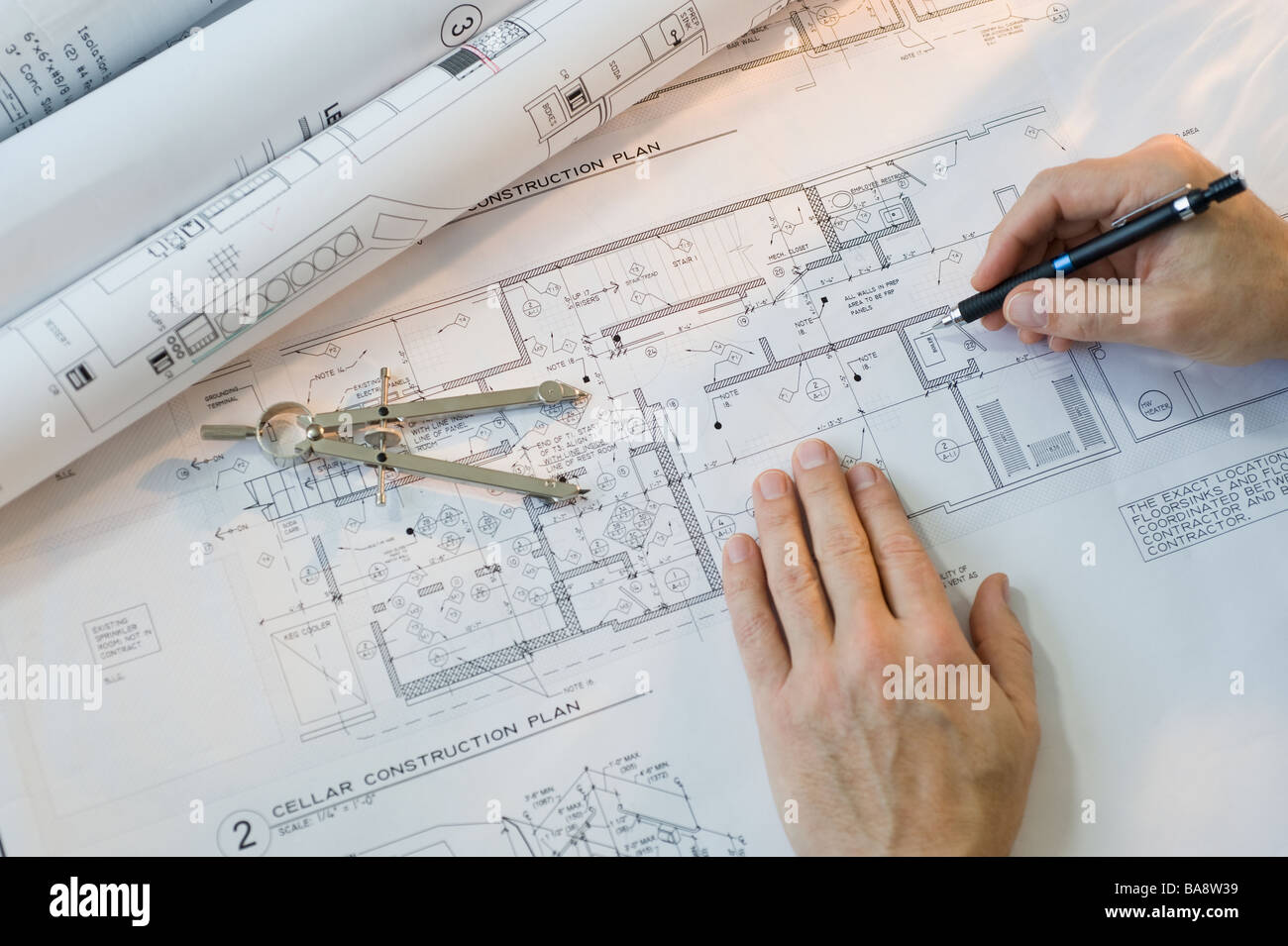 Arquitecto planos de dibujo Fotografía de stock Alamy