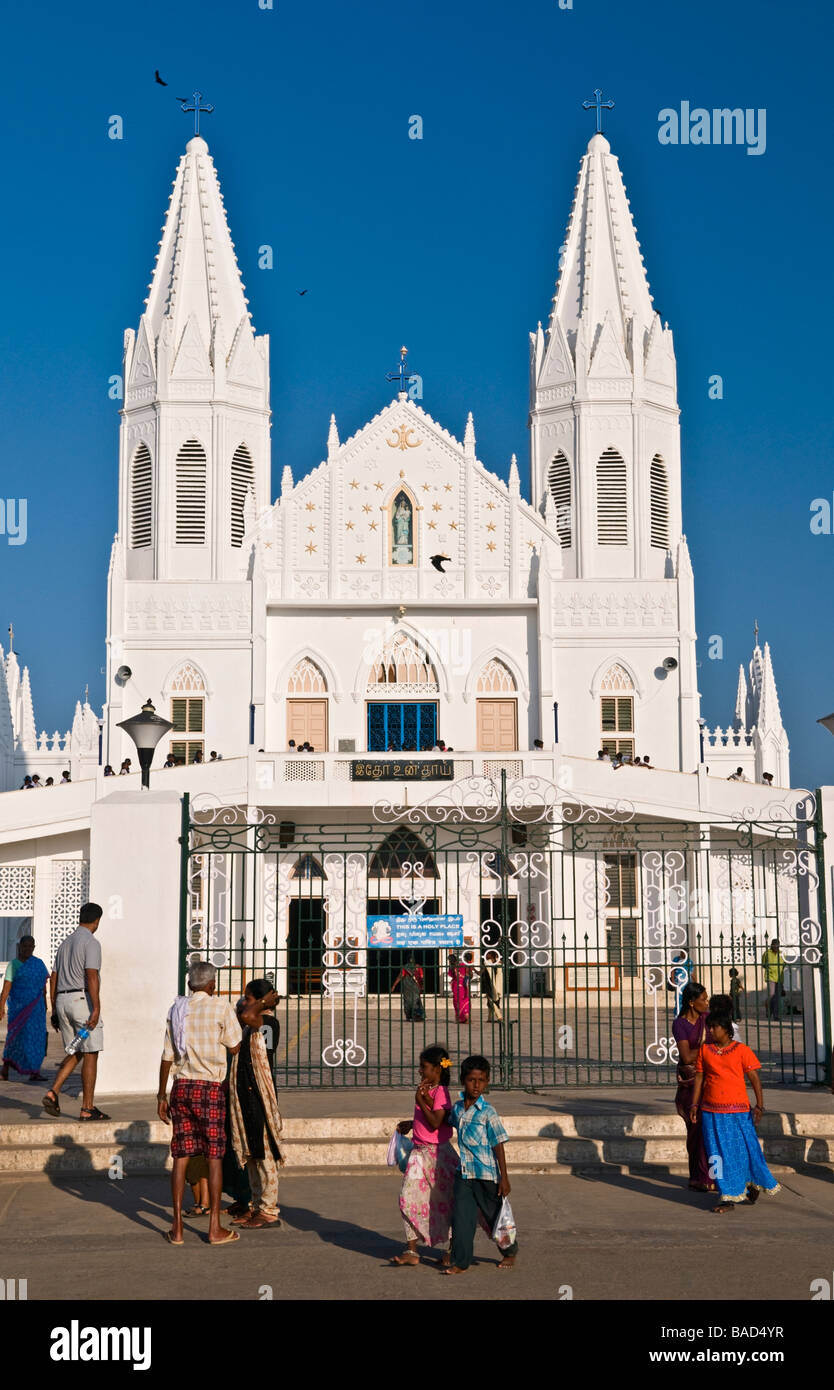 Santuario Basílica de Nuestra Señora de Velankanni buena salud de Tamil Nadu, India Foto de stock