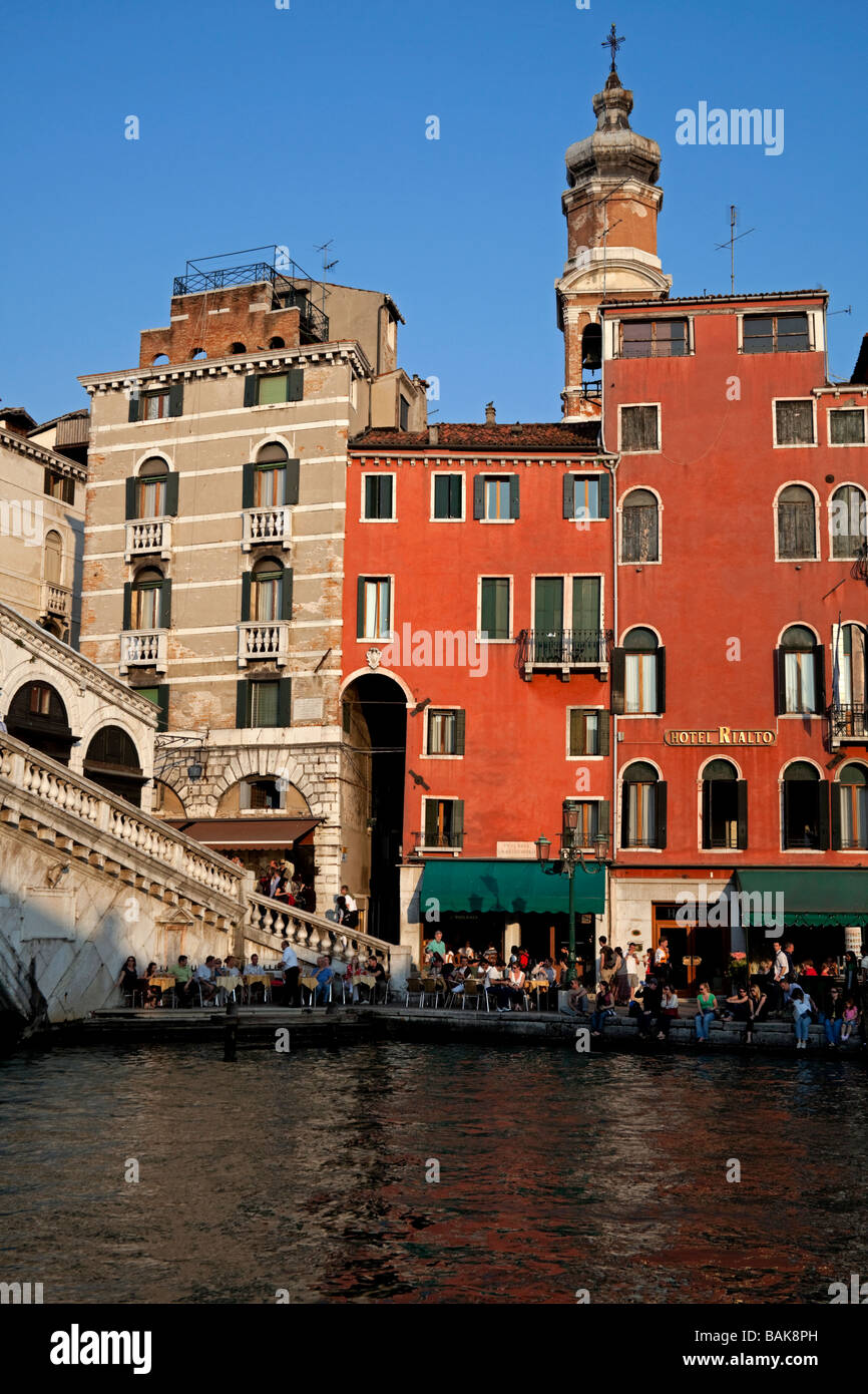 Hotel Rialto Venecia Italia turismo turistas Foto de stock