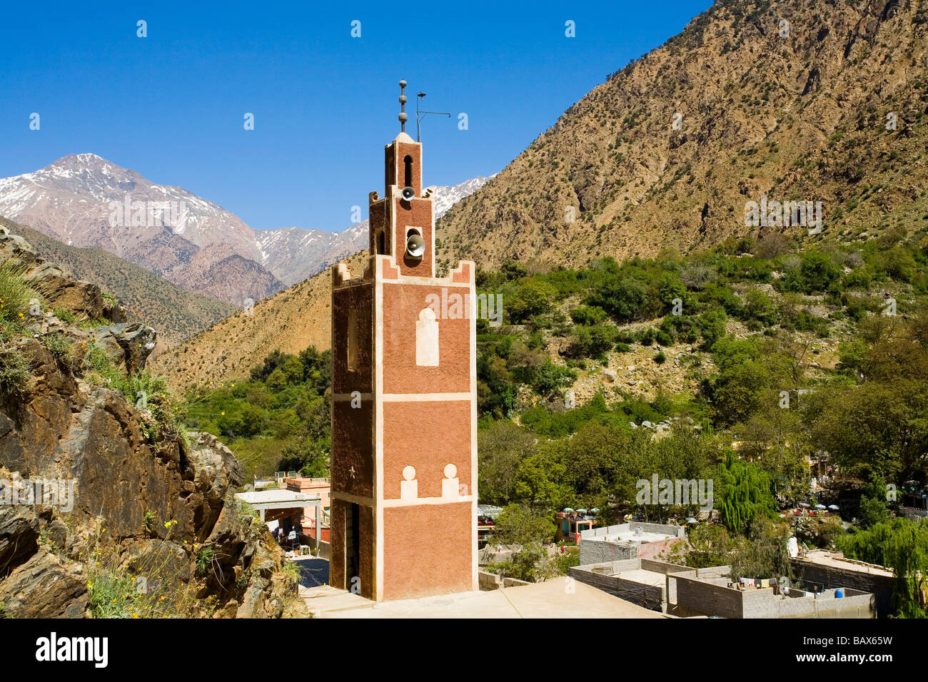 Mezquita en la aldea de Setti Fatma, en el valle de Ourika Marruecos Foto de stock