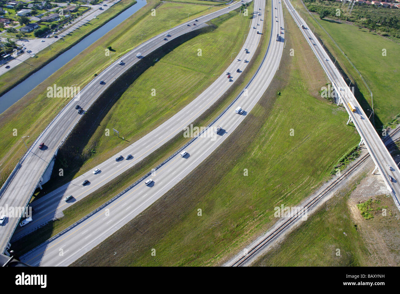 Vista aérea de la infraestructura vial, Miami, Florida, USA. Foto de stock