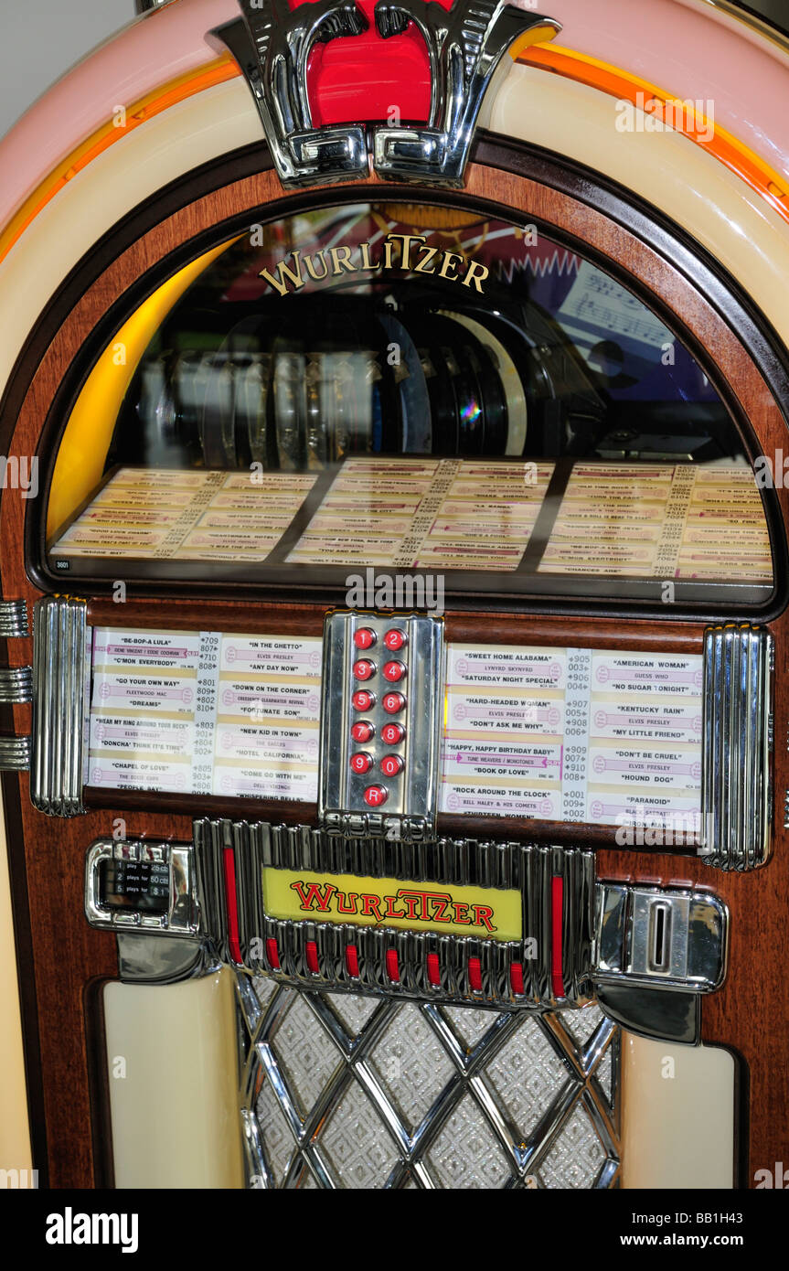 Wurlitzer jukebox muestra en el Museo de la ruta 66 Fotografía de stock