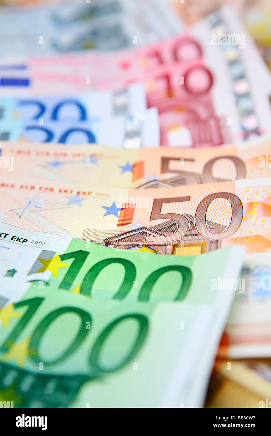 Billetes en euros Foto de stock