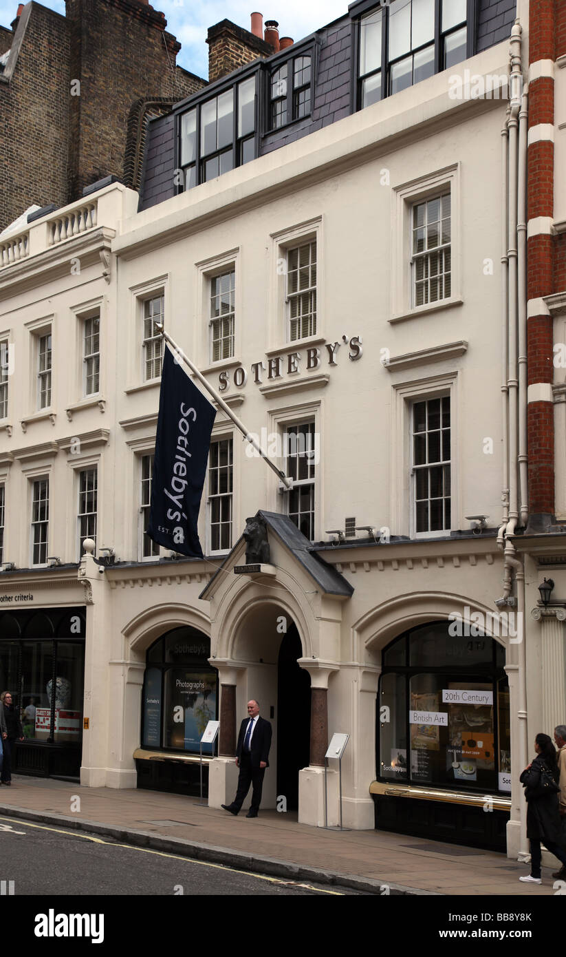 Sotheby s fine art auction house Old Bond Street, Londres, Gran Bretaña. Foto de stock