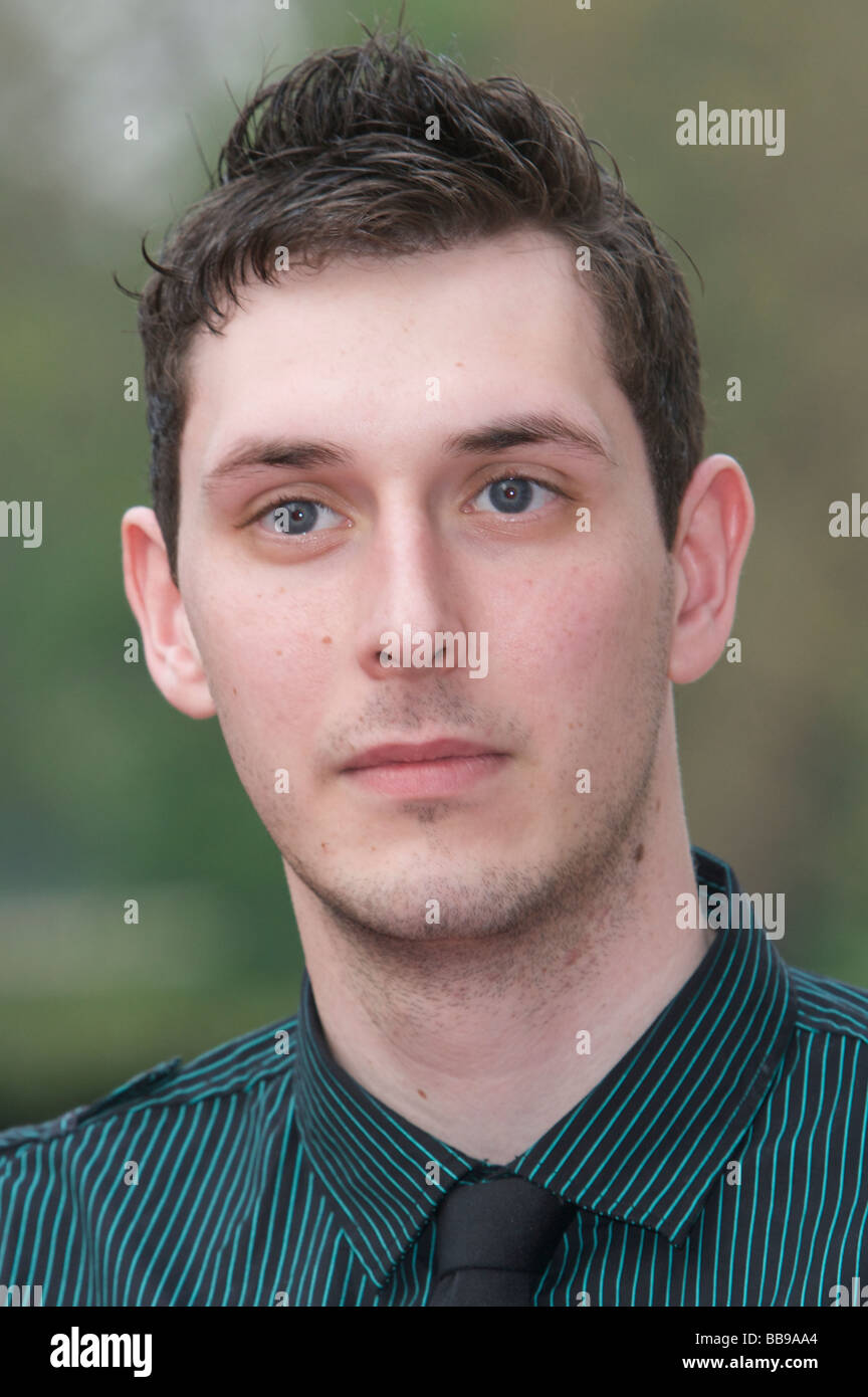 Blake Harrison asistir al partido nominación Bafta Manderin Oriental Hotel Londres, 15 de abril de 2009 Foto de stock