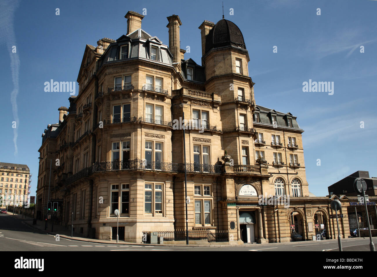 Midland Hotel Bradford Yorkshire tiene características de considerable interés arquitectónico. asociado con ferrocarril Midland Foto de stock