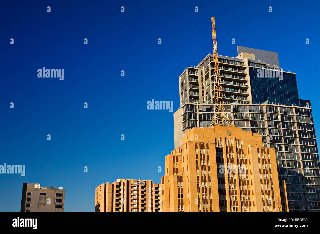 Paisaje urbano de Melbourne / 1940 "Art Decó" apartamentos en 'Russell Street'.Melbourne Victoria Australia. Foto de stock