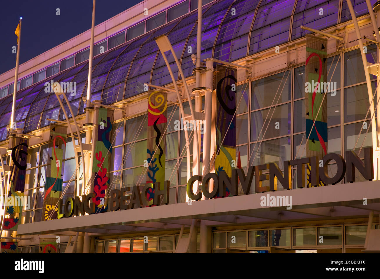 El Long Beach Convention Center Waterfront Center de Long Beach, California Foto de stock