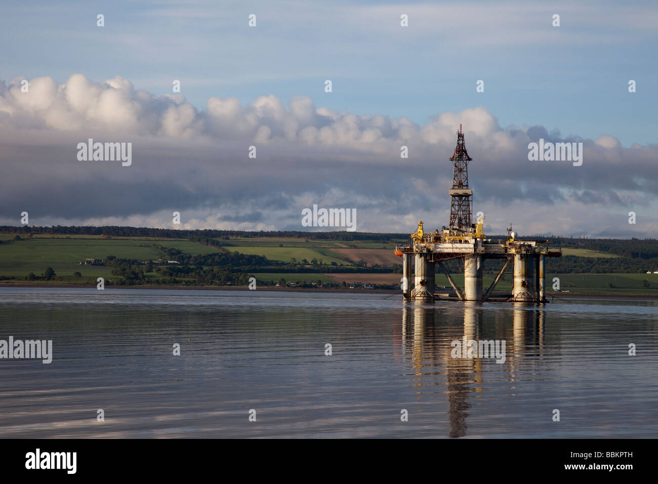 GSF Arctic II plataforma en Invergordon, Cromarty Firth, Ross-shire, Scotland, Reino Unido Foto de stock