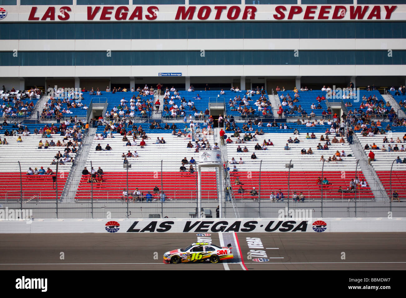 Para calificar para el Shelby 427 2009 carrera de Nascar en Las Vegas Motor Speedway Las Vegas Nevada Foto de stock