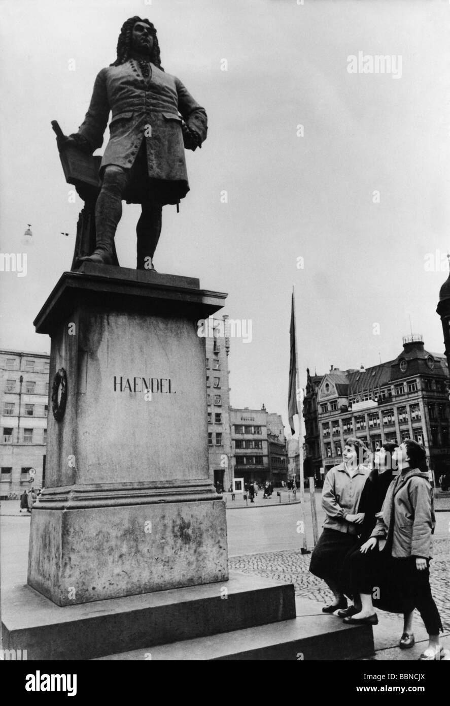 Geografia / viaje, Halle an der Saale, Alter Markt, memorial de George Frederic Handel, 7.4.1959, , Foto de stock