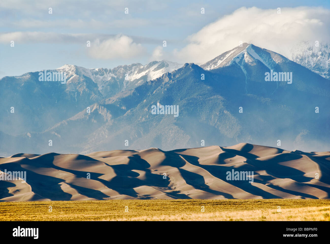 Grandes dunas de arena parque nacional colorado usa fotografías e