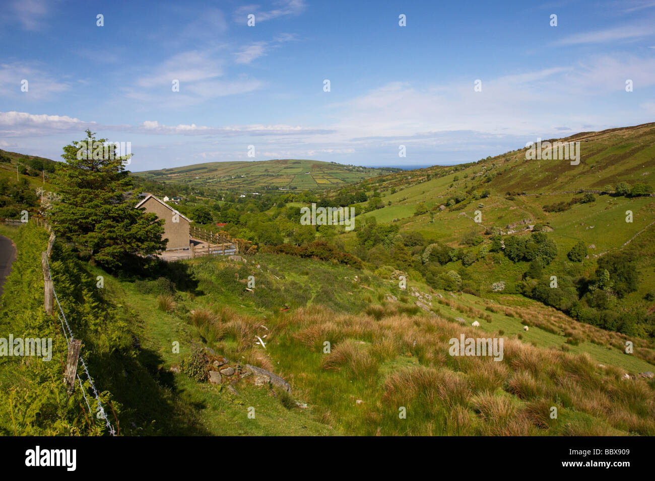 Valle glenaan ruta escénica glenaan condado de Antrim Irlanda del Norte Reino Unido glenaan es uno de los nueve cañadas de Antrim Foto de stock