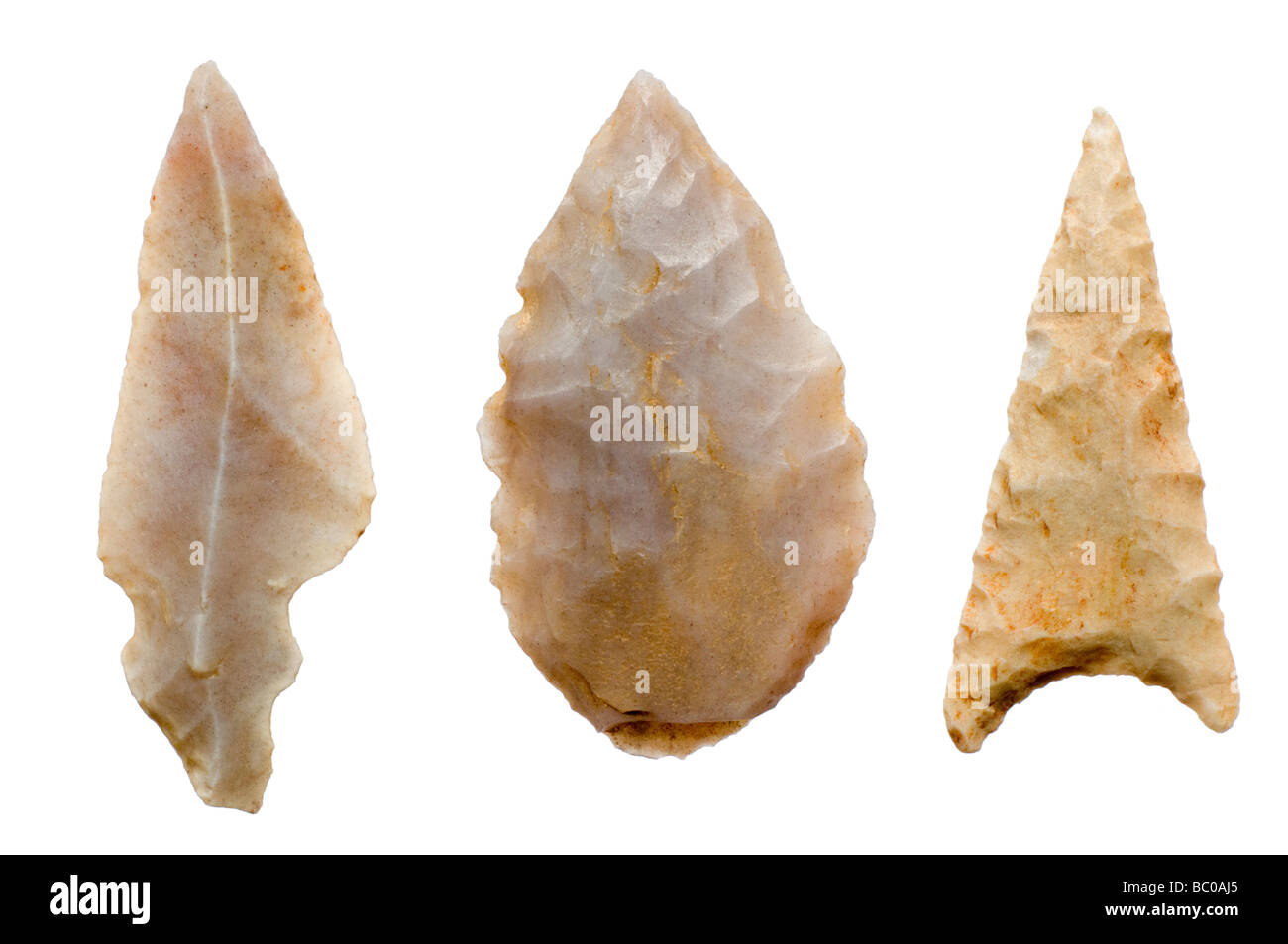Puntas de flecha neolítica; el desierto del Sahara; c4000BC; 26mm 28mm y 33mm de largo Foto de stock