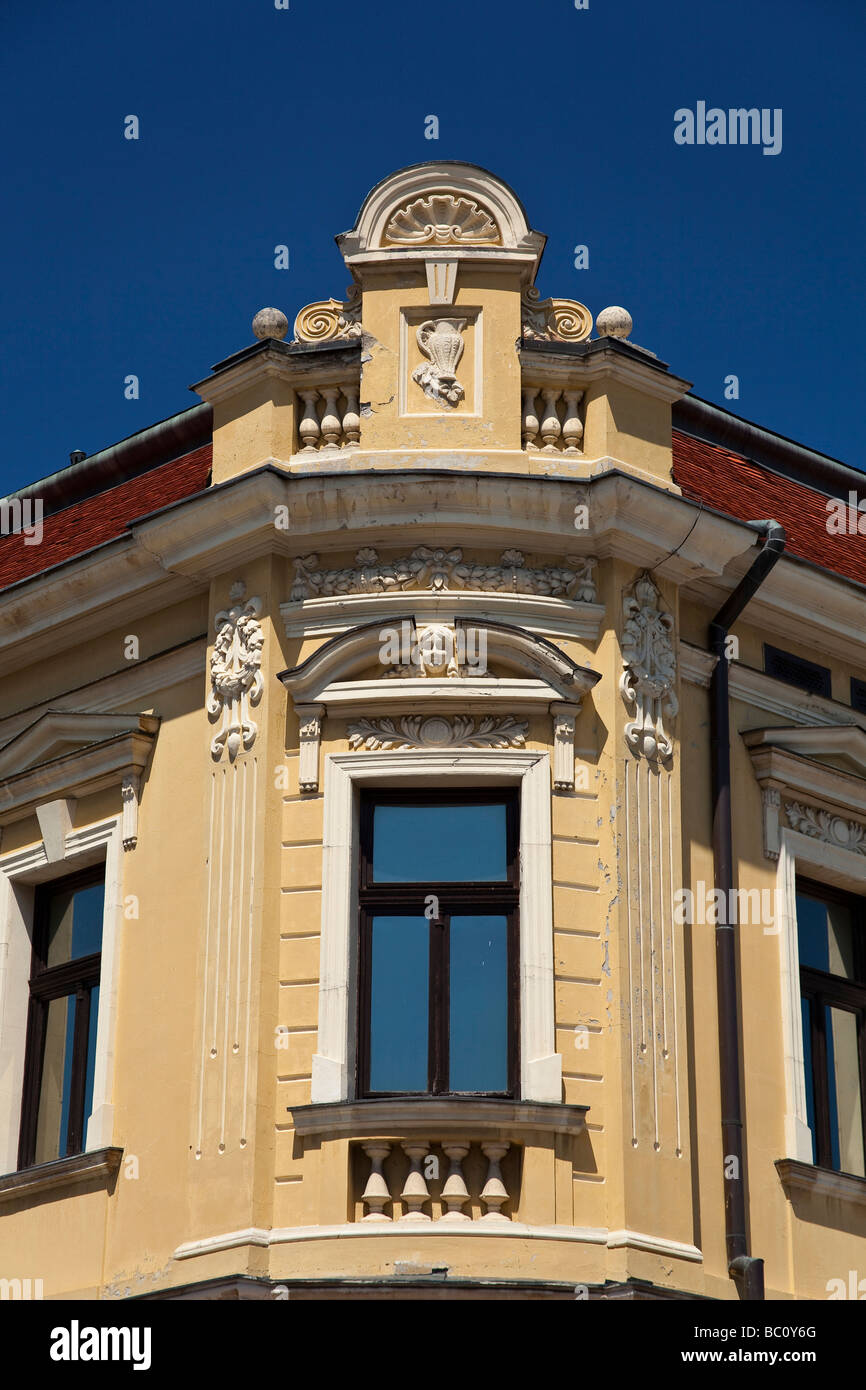 Grand Hotel las fachadas de los edificios en la ciudad Valjevo Serbia Foto de stock