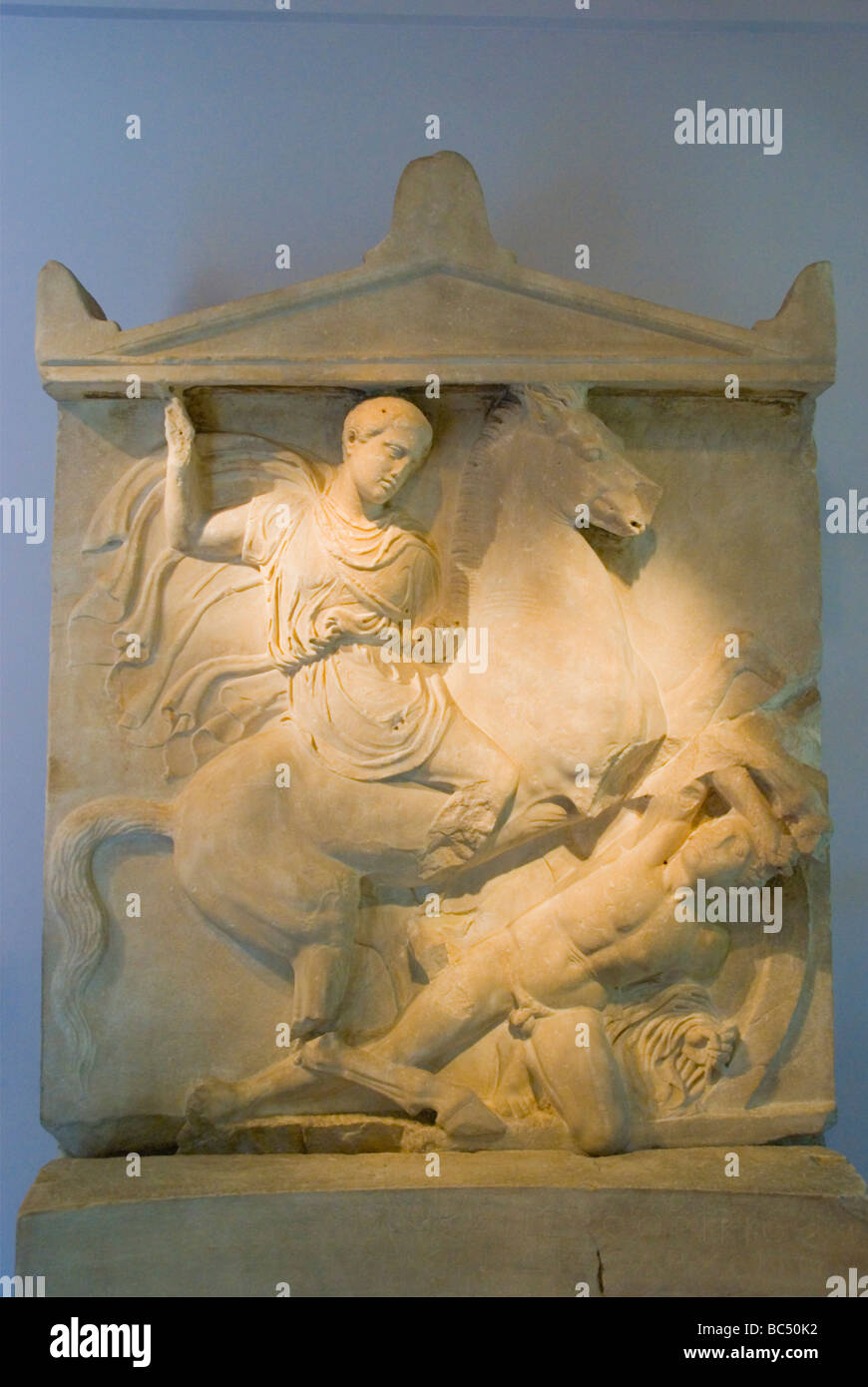 Alivio de Dexileos graves desde el 400 A.C. en Kerameikos museum En Gazi distrito de Atenas Grecia Europa Foto de stock