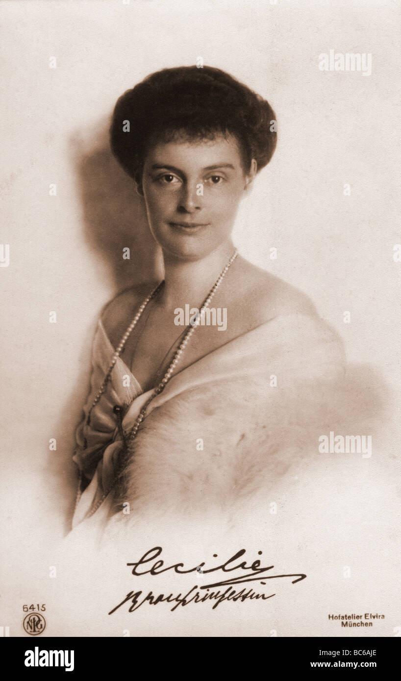 Cecilie, 20.9.1886 - 6.5.1954, German Crown Princess 6.6.1905 - 9.11.1918, retrato, postal, Atelier Elvira, Munich, circa 1910, , Foto de stock
