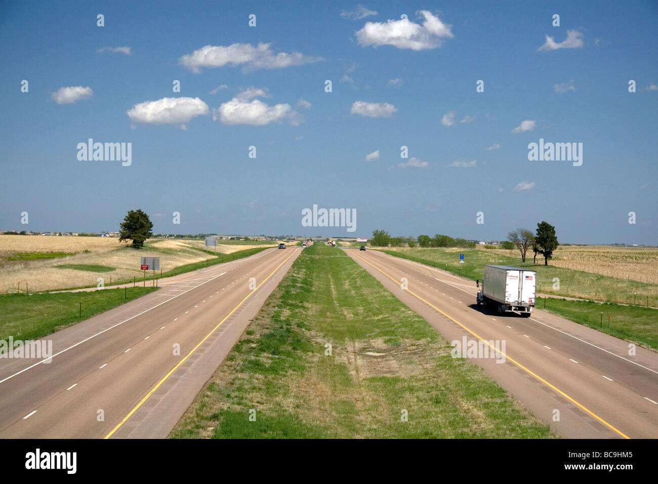 La Interstate 70 en el condado de Ellsworth Kansas EE.UU. Foto de stock