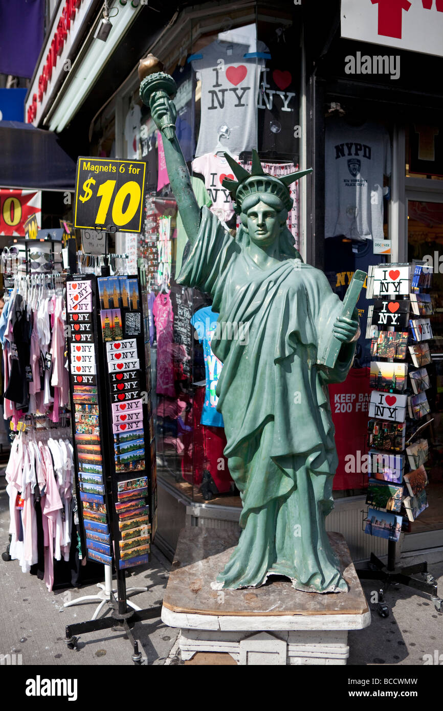 Souvenirs en NYC Foto de stock