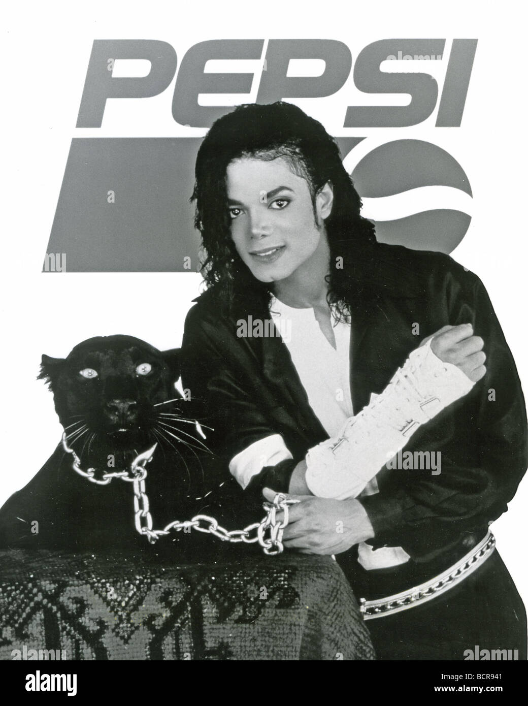 MICHAEL JACKSON foto promocional para su vinculación comercial con Pepsi