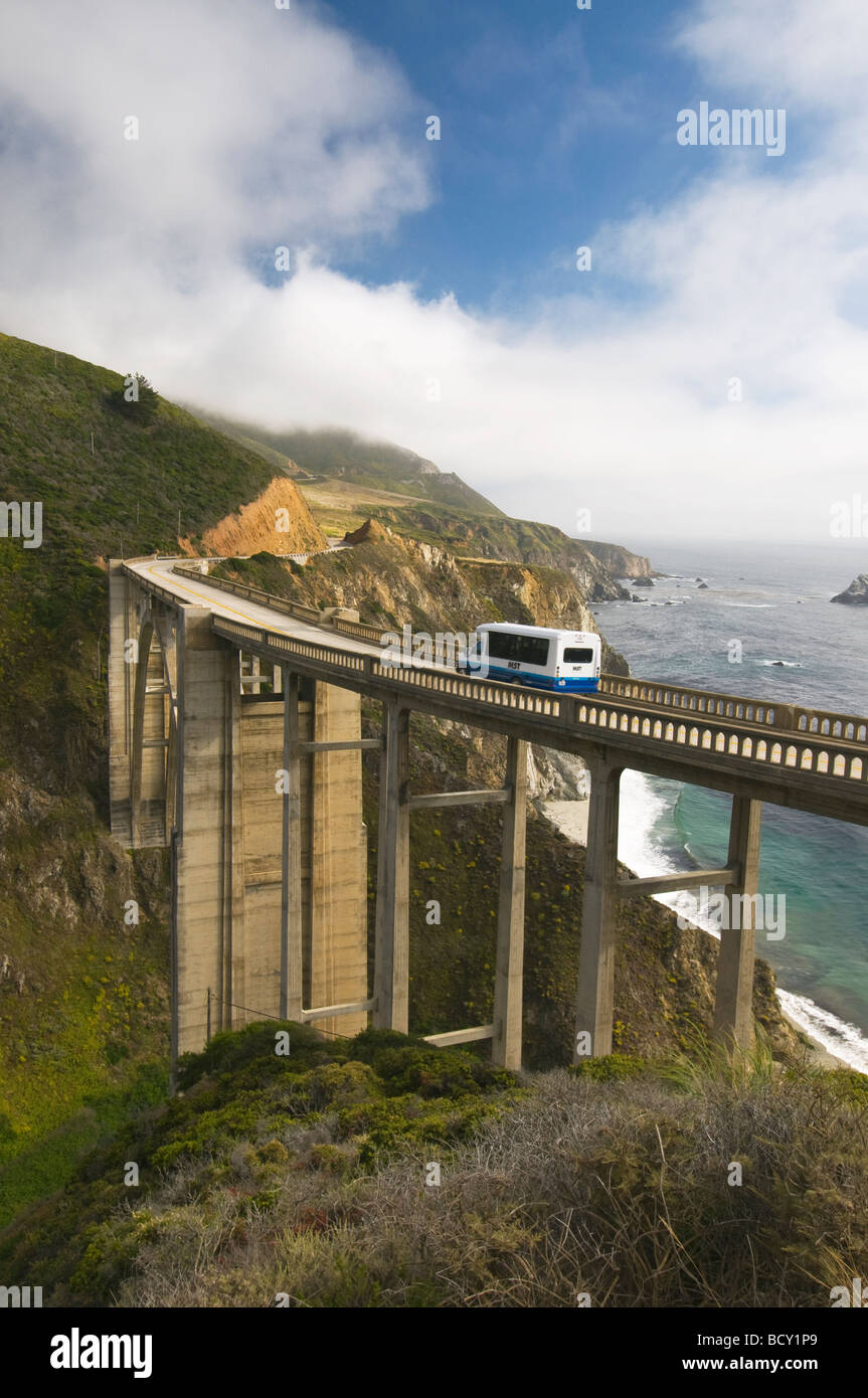 Bixby puente Pacific Coast Highway Highway One Big Sur de California Foto de stock