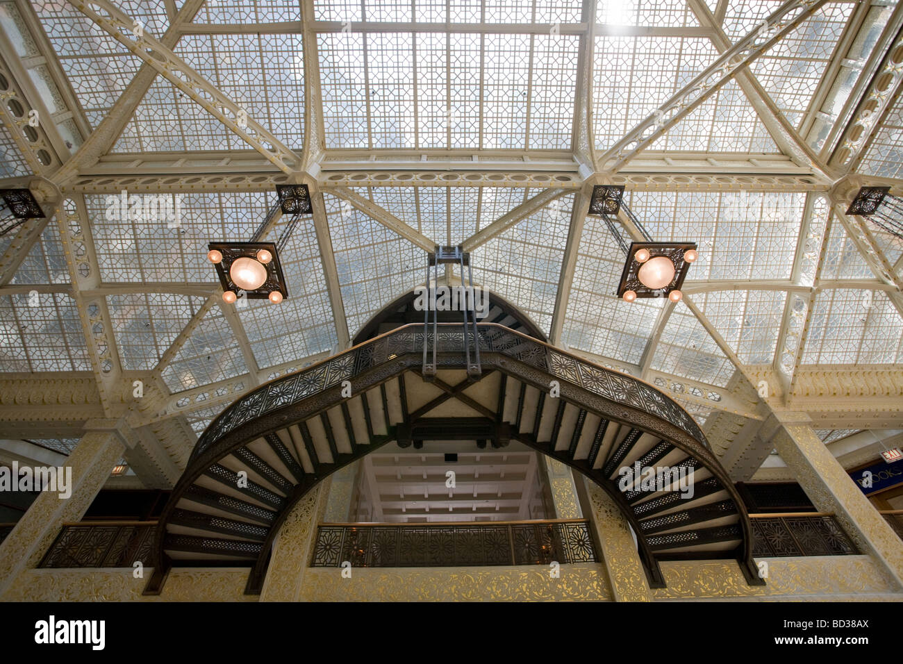 El edificio Rookery Frank Lloyd Wright remodelación interior de Chicago Illinois Foto de stock