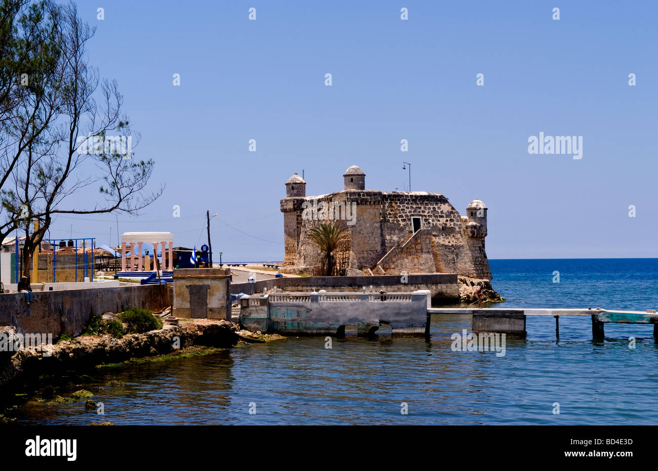 Fort sobre el agua en La Habana, Cuba, Ciudad de La Habana en Cojimar el pueblo pesquero que Ernest Hemingway utilizados para el Viejo y el mar Foto de stock