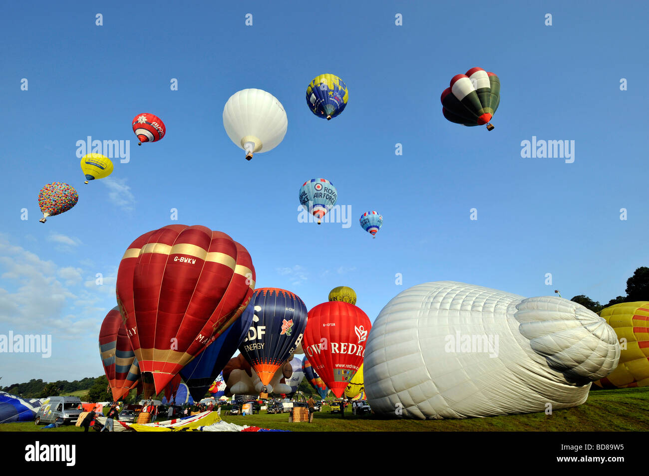 Festival de vuelo en globo fotografías e imágenes de alta resolución -  Página 7 - Alamy