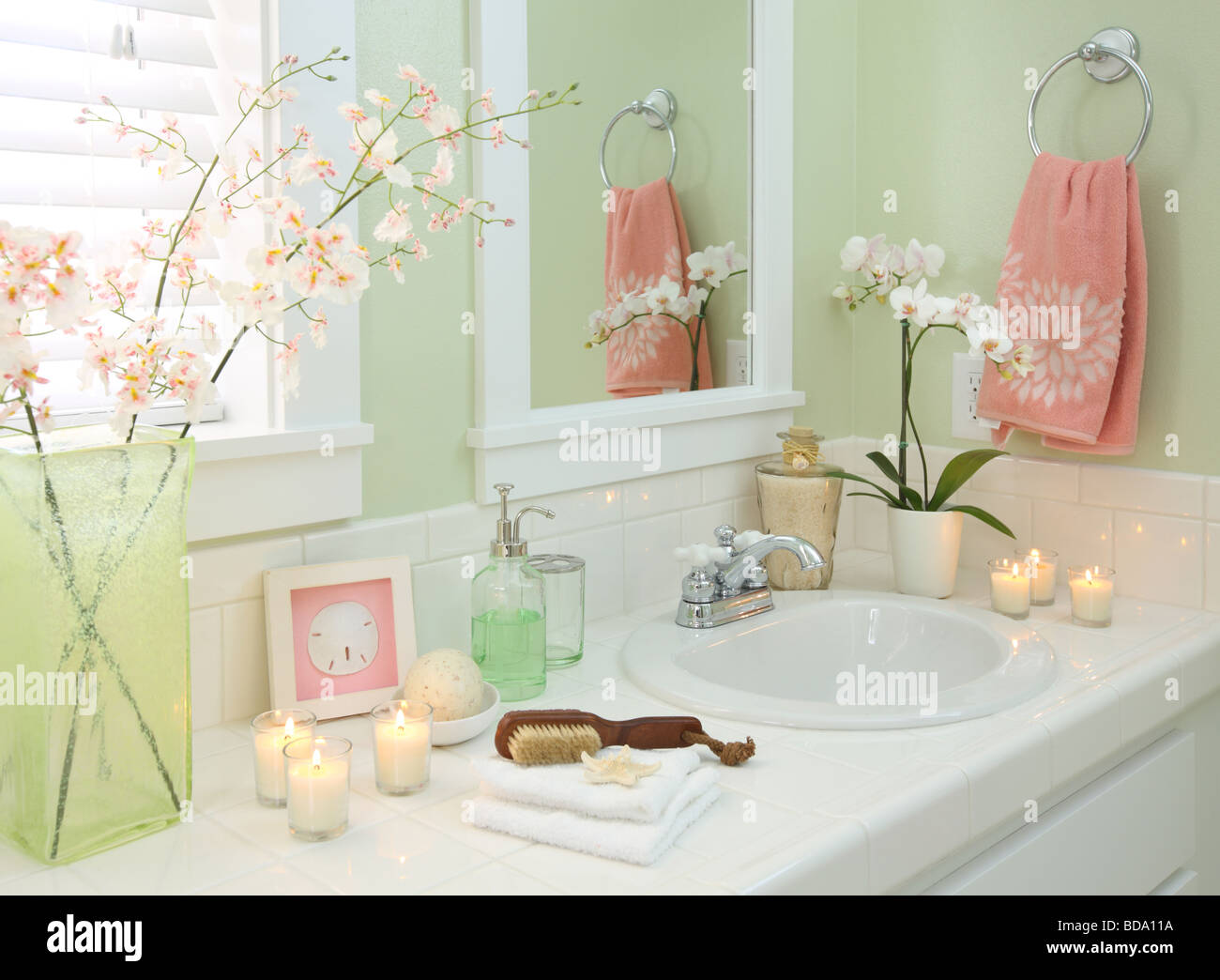 Baño interior Foto de stock