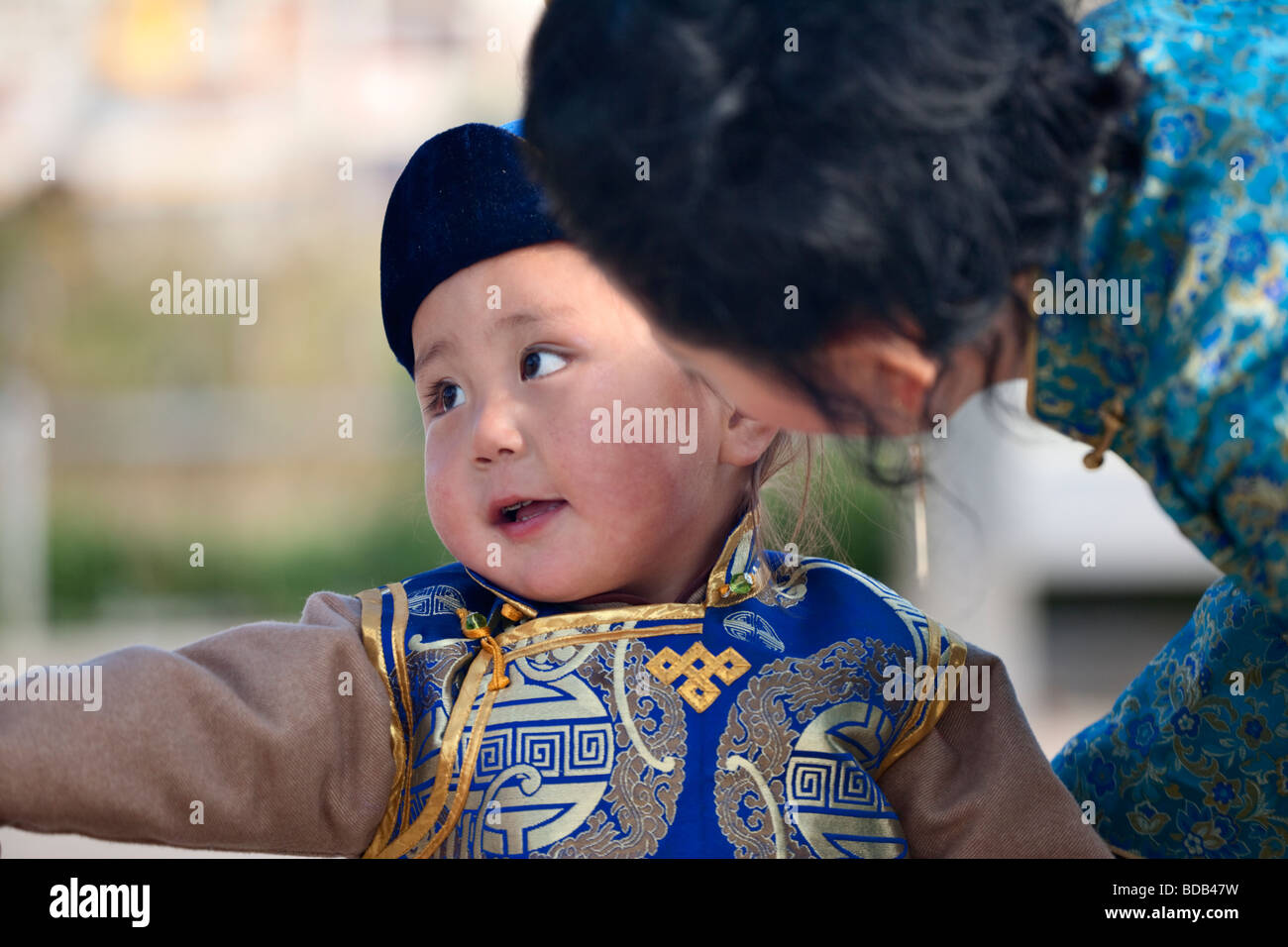 Mongolian Baby Fotos E Imagenes De Stock Alamy