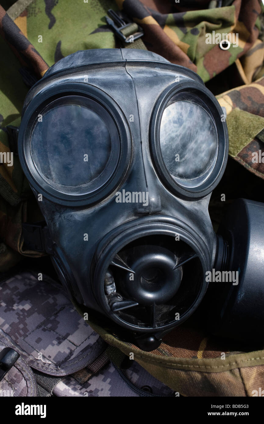 Máscara de gas del ejército británico fotografías e imágenes de alta  resolución - Alamy