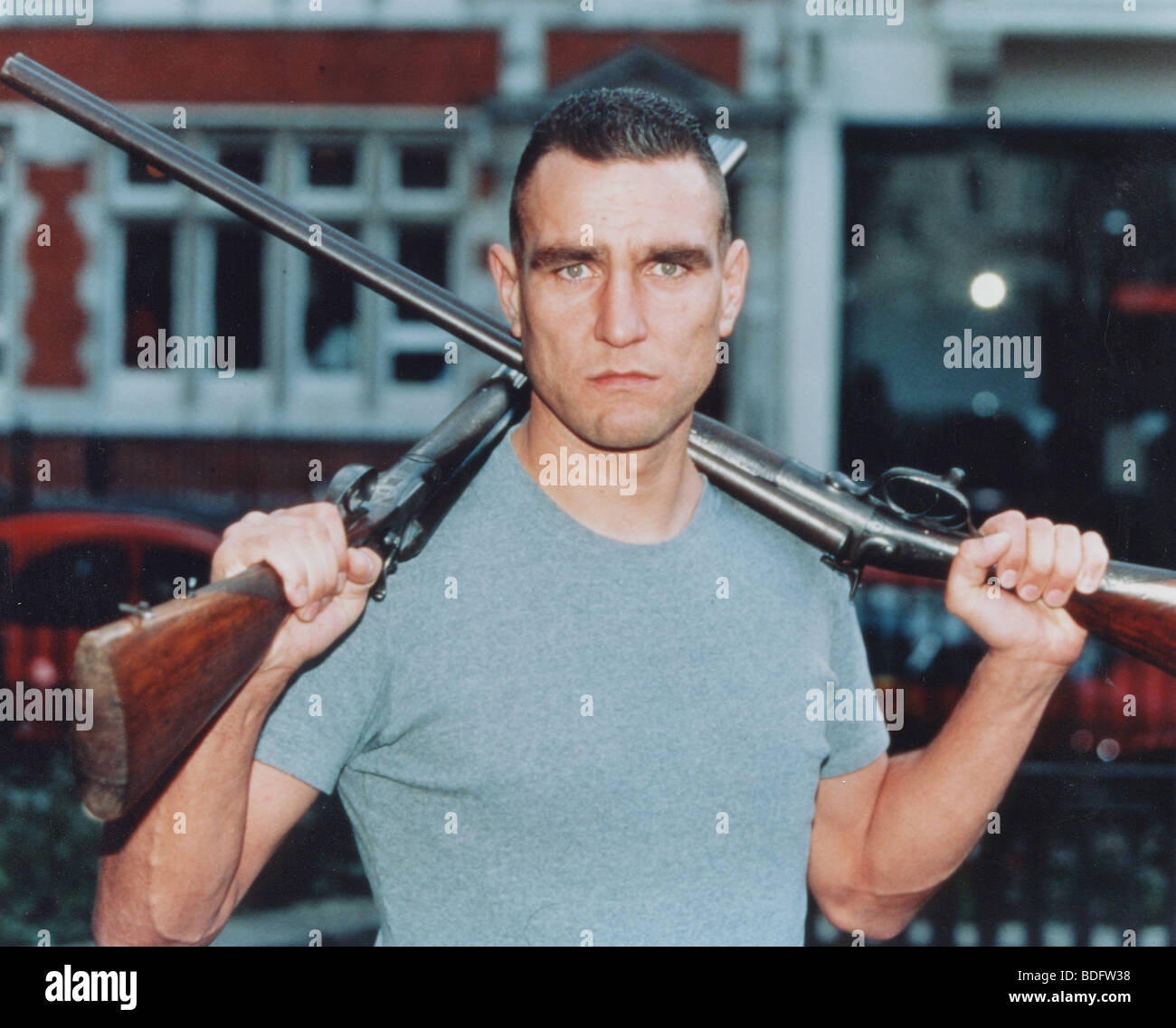 Vinnie jones lock stock fotografías e imágenes de alta resolución Alamy