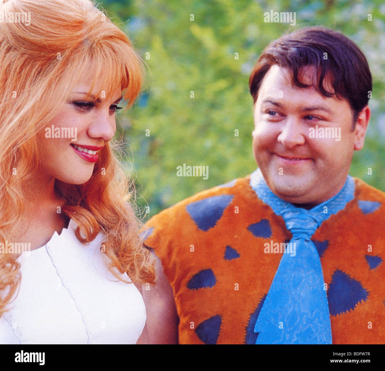 Los Picapiedras EN VIVA ROCK VEGAS 2000 película Universal con Kristen Johnston y Mark Addy Foto de stock