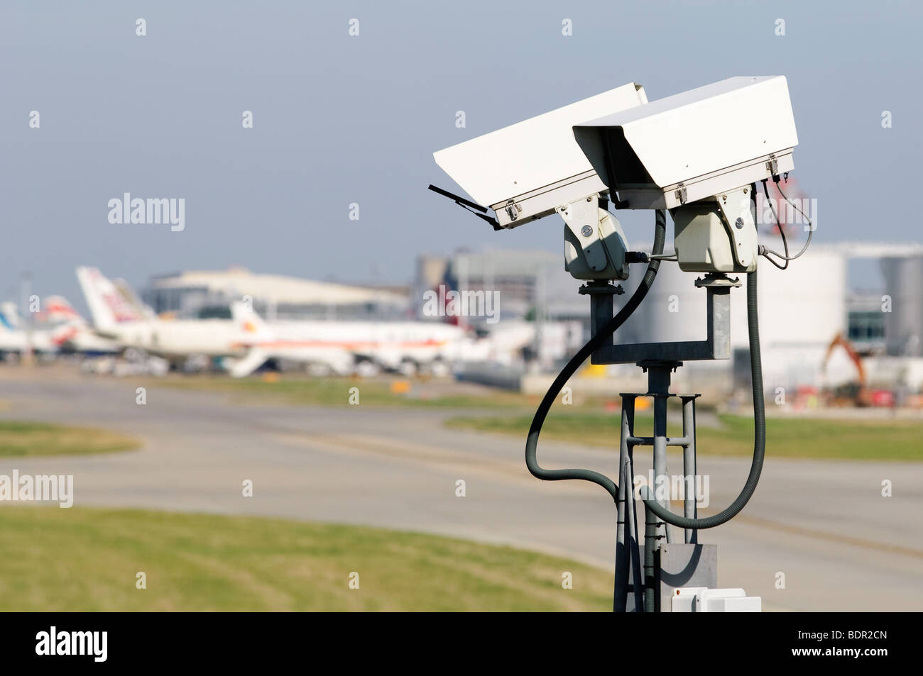 Vigilancia del aeropuerto fotografías e imágenes de alta resolución - Alamy