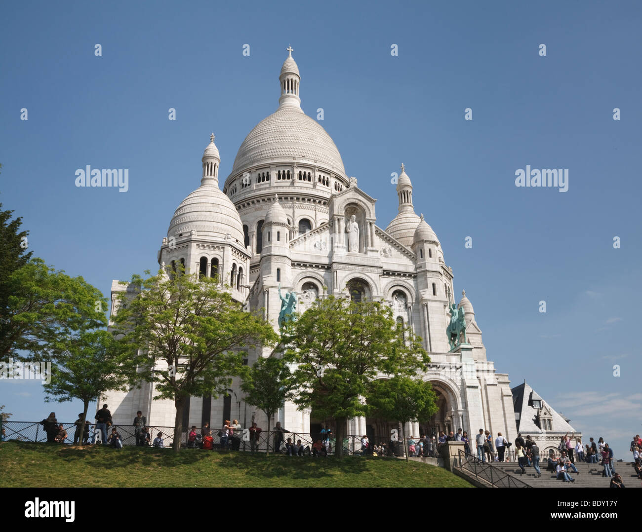 Basilique du Sacre Coeur, la Basílica del Sagrado Corazón, en París, Francia Foto de stock