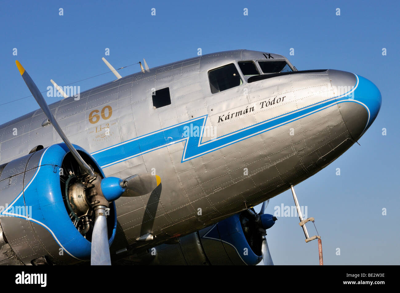 Detalles de un avión de pasajeros ruso Lisunov Li-2, una versión con licencia del Douglas DC-3, Alemania, Europa Foto de stock