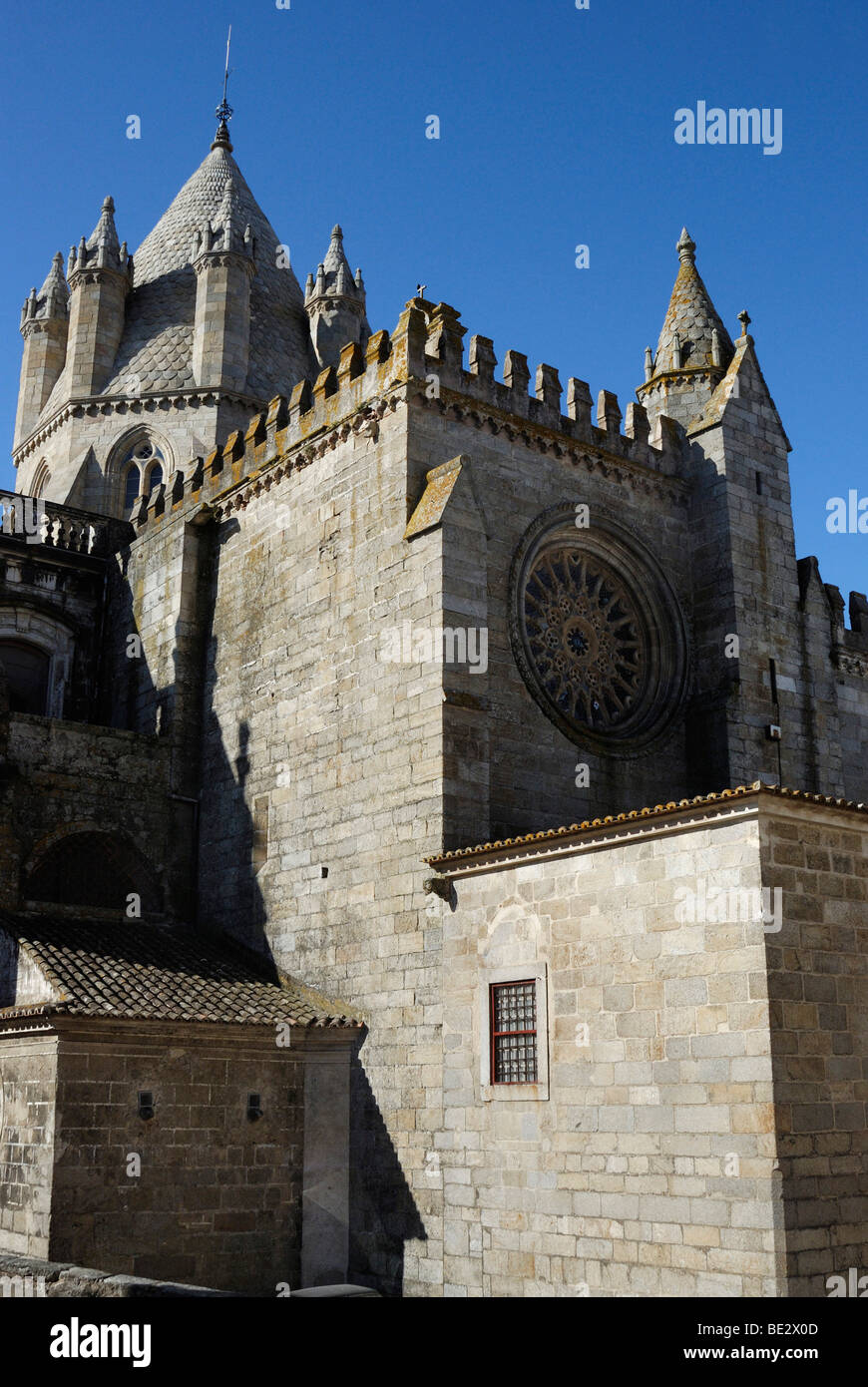Se Basílica Catedral de Nossa Senhora da Assuncao catedral, Évora, Patrimonio Mundial de la UNESCO, Alentejo, Portugal, Europa Foto de stock