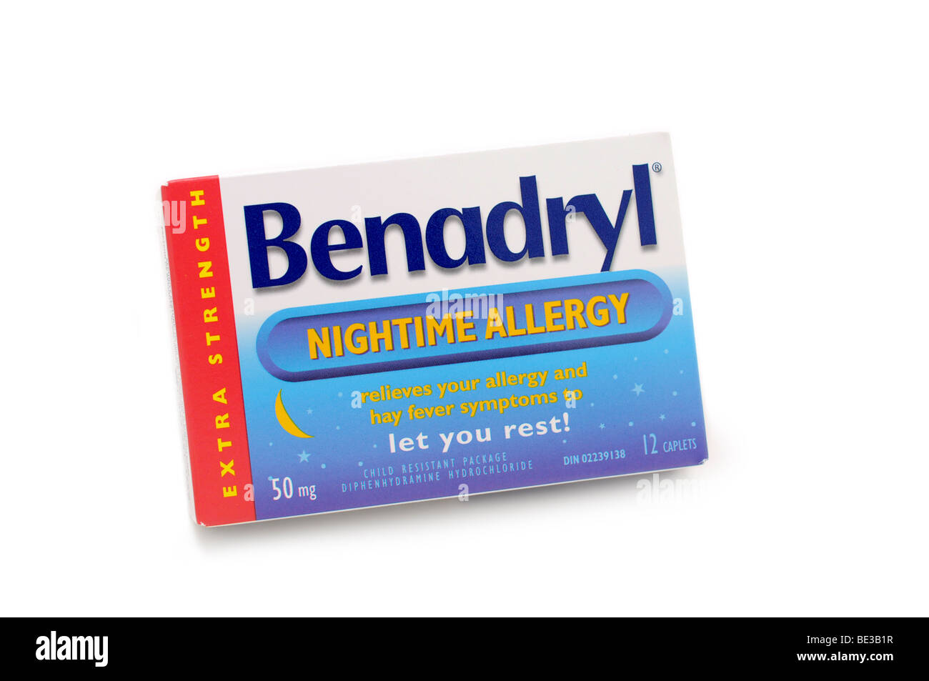 Caja de Benadryl (difenhidramina), tabletas de alergia. Foto de stock