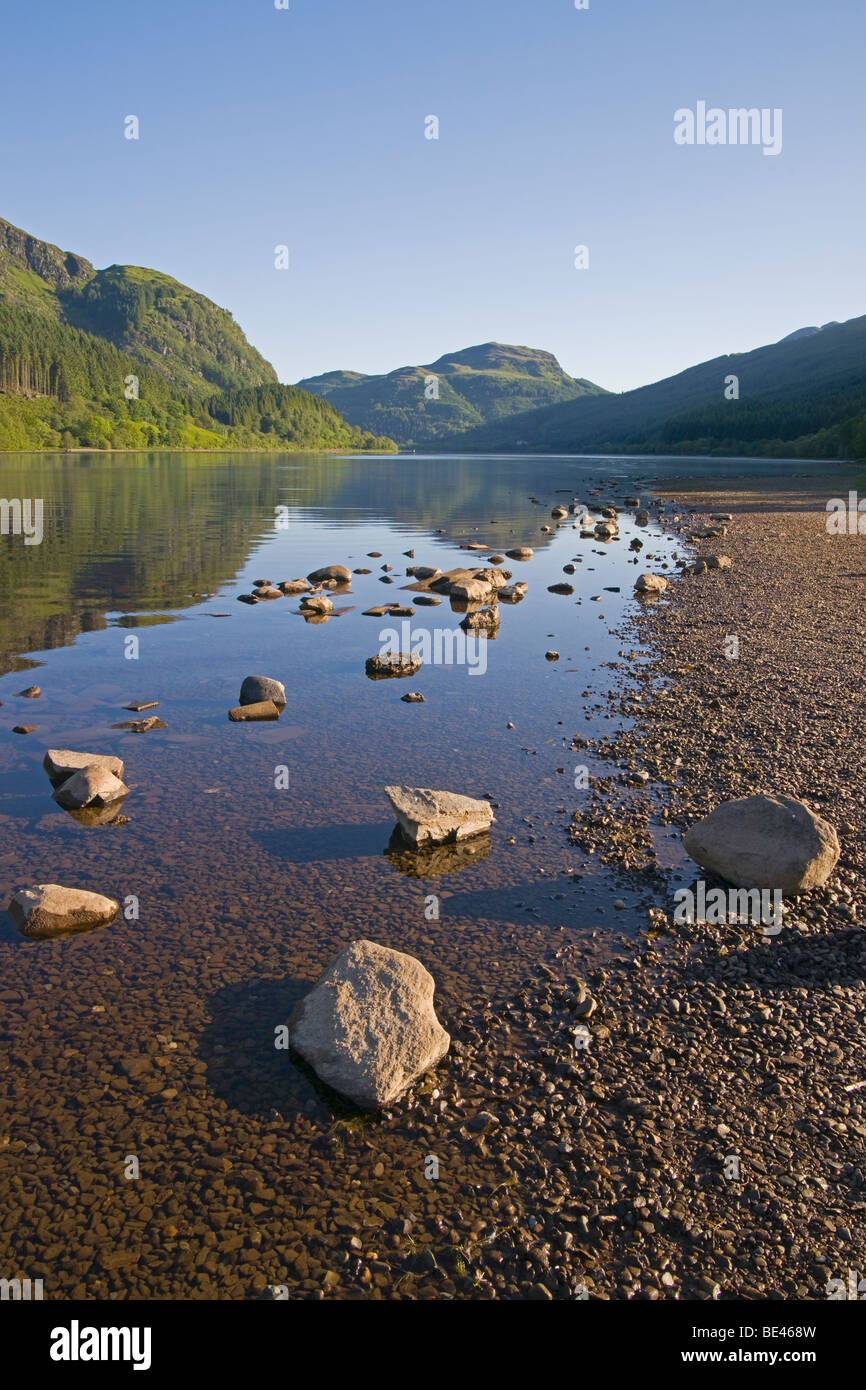 Loch Lubnaig, Trossachs, Callander, Stirlingshire, Escocia, Junio, 2009 Foto de stock