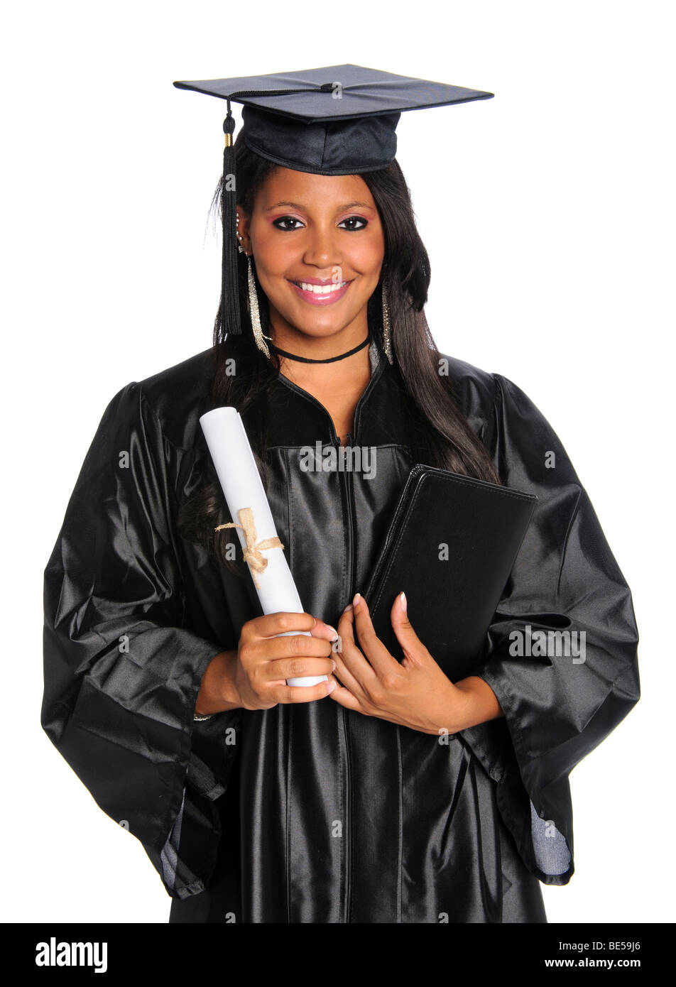 Diploma de postgrado americano africano mantiene aislado sobre blanco Foto de stock