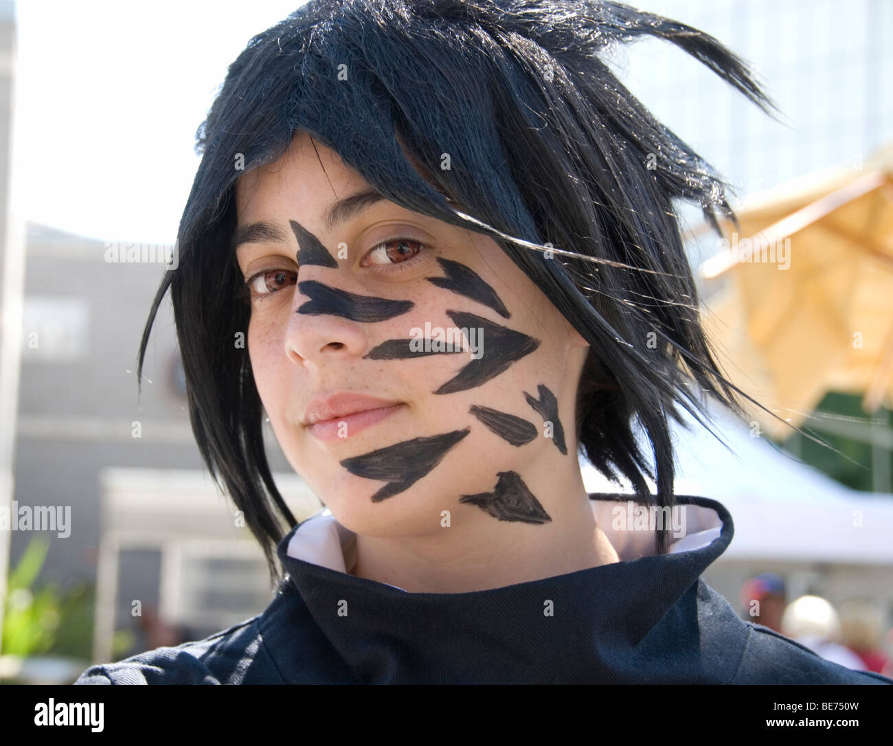 Joven en una convención de anime en la Universidad Estatal de California, Northridge. Foto de stock