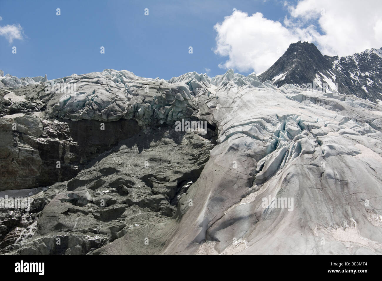 Glaciar alpina suiza Suiza crevasse serac ice Foto de stock