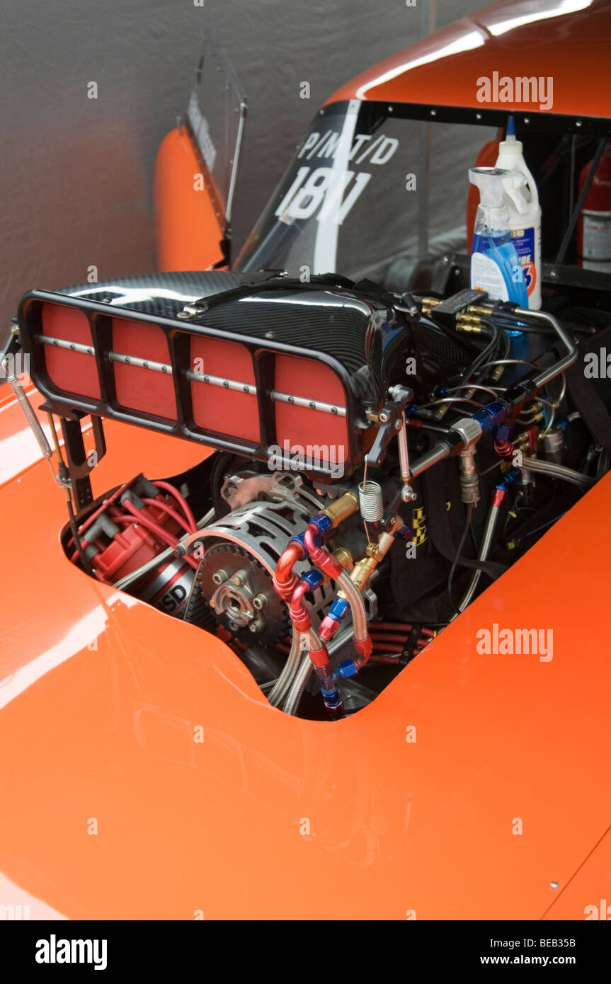 Supercharger super cargador motor ventilador sobrealimentados cargada arrastre coche dragster página Dragsters coches de carreras de los motores de la raza raza dragrace Foto de stock