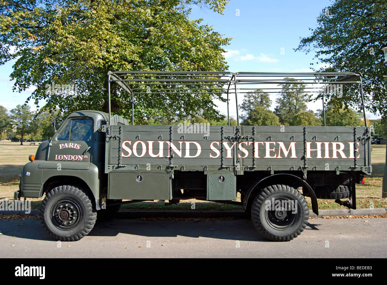 basura Iniciativa Anunciante Sistema de sonido de camiones fotografías e imágenes de alta resolución -  Alamy