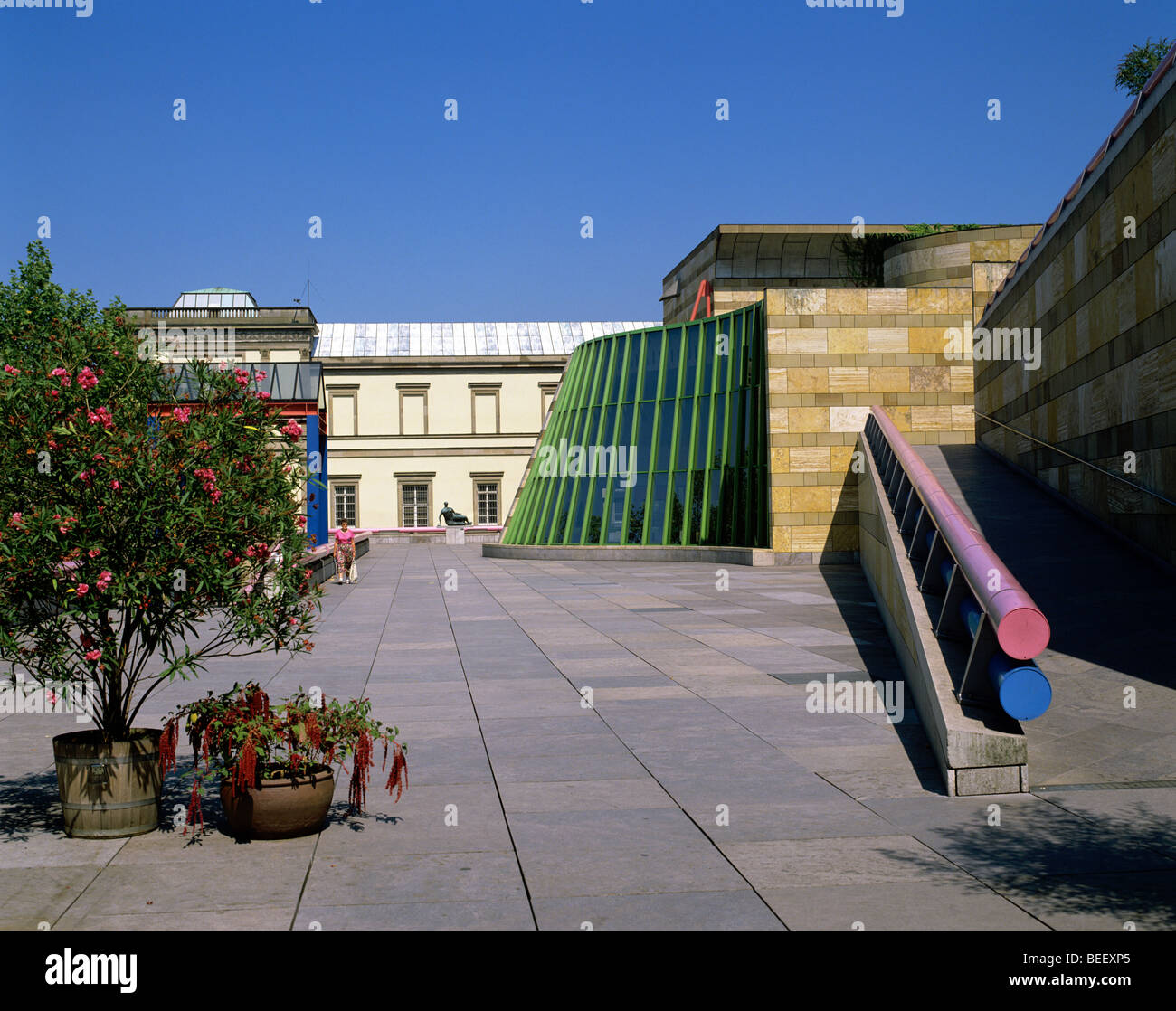 Galería Estatal De Stuttgart Nueva galería estatal fotografías e imágenes de alta resolución - Alamy