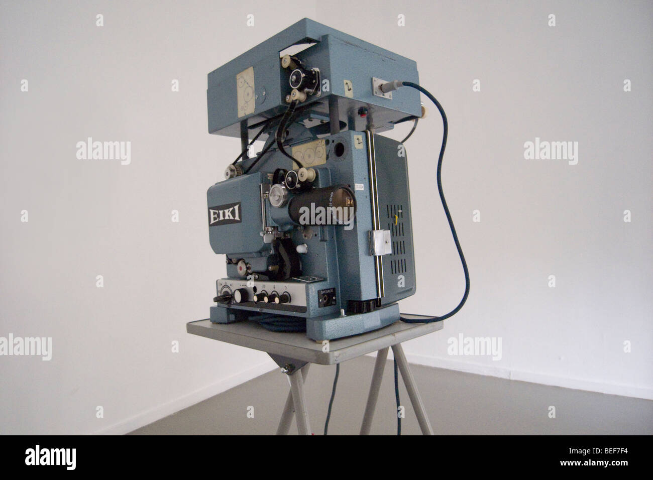 Proyector de 16mm fotografías e imágenes de alta resolución - Alamy