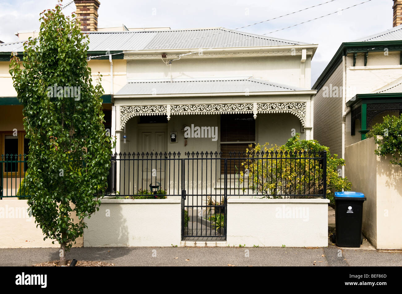 Delante de la casa propiedad residencial en South Yarra, Melbourne, Australia Foto de stock