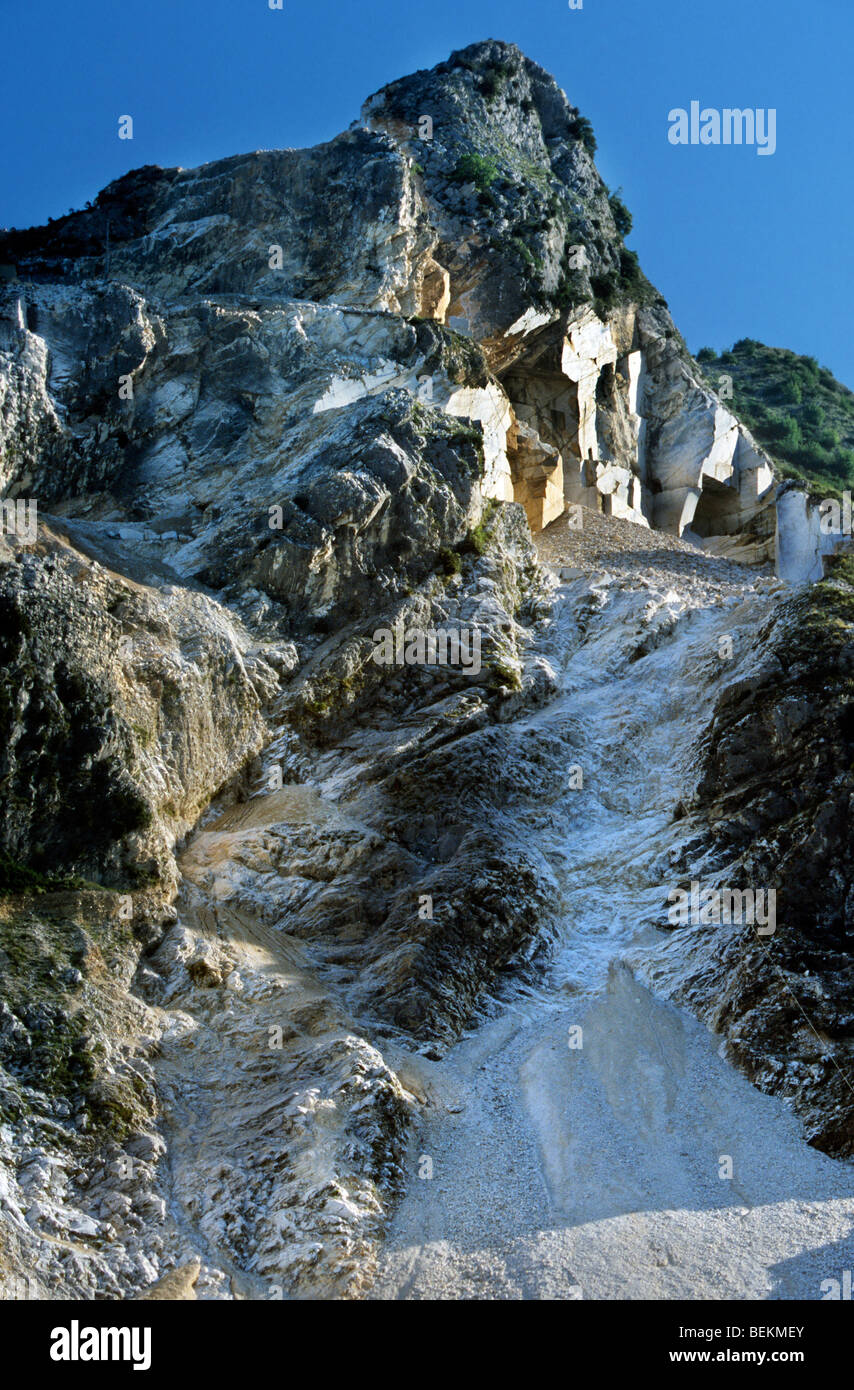 Carrara italia marmol fotografías e imágenes de alta resolución - Alamy